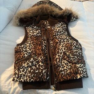 Cache Leopard Print Vest with Faux Fur Trim